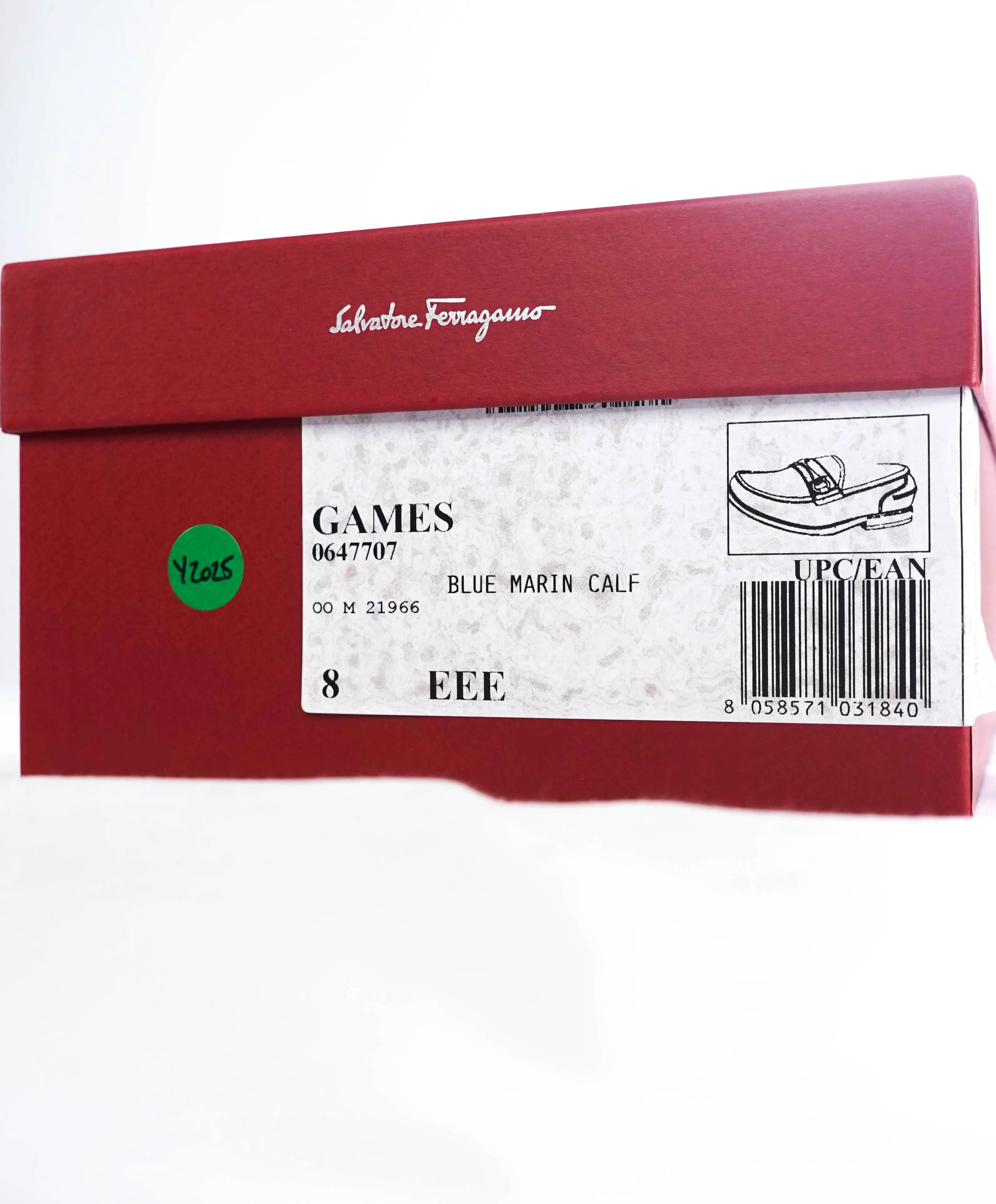$850 SALVATORE FERRAGAMO -  "GAMES" Navy Blue Leather Gancini Loafer- 8 EEE