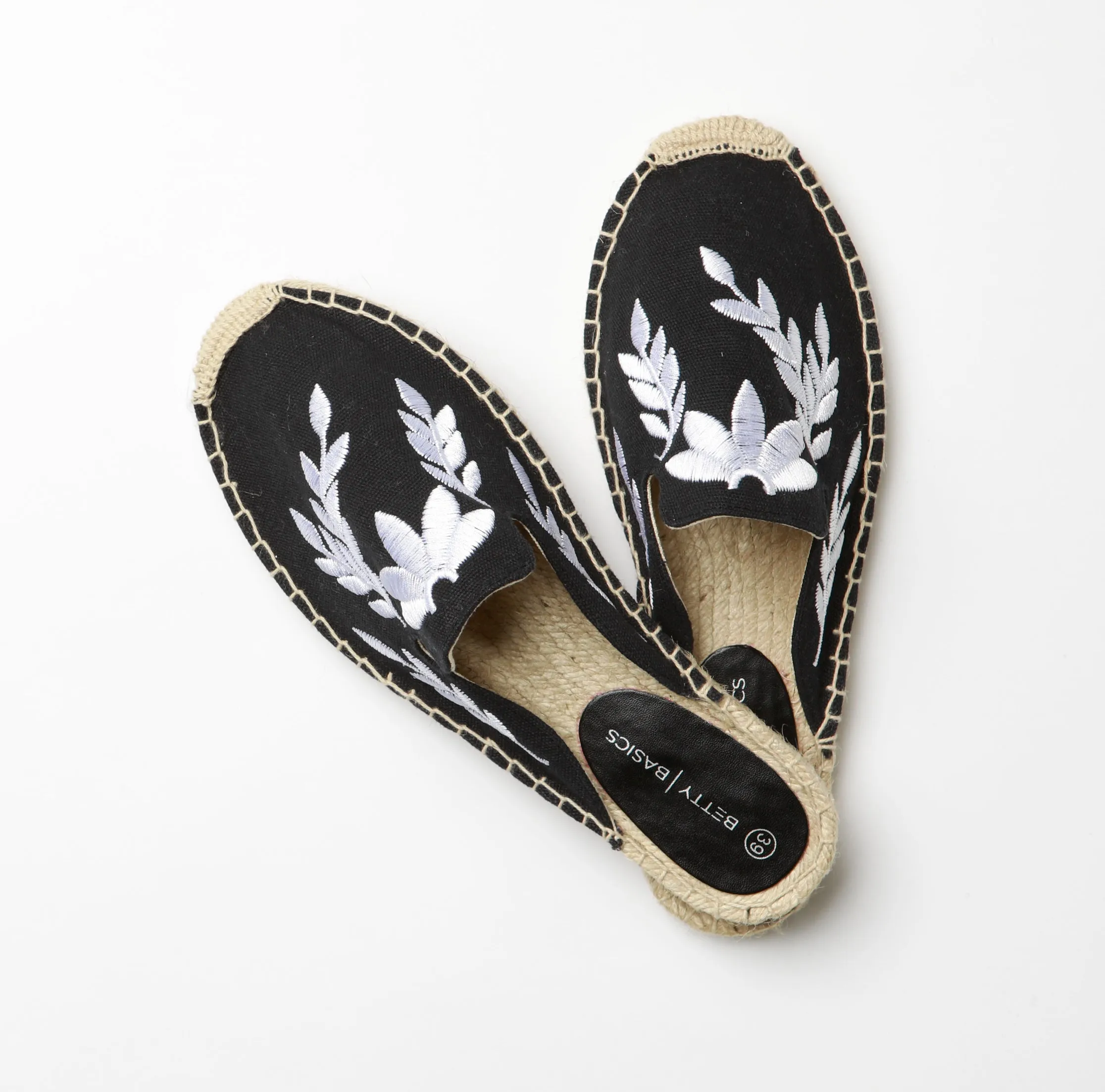 BETTY BASICS - FIESTA CANVAS MULE - BLACK