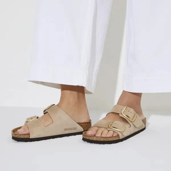 BIRKENSTOCK - 1024064 ARIZONA BIG BUCKLE MULE - SAND NUBUCK