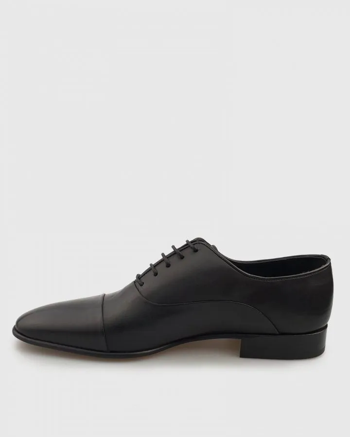BRANDO 6850 AUSTIN OXFORD BLACK TOE CAP SHOE