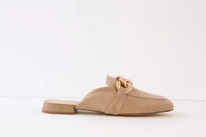 CAPRICE - 27104-317 FLAT MULE WITH CHAIN DETAIL - BEIGE