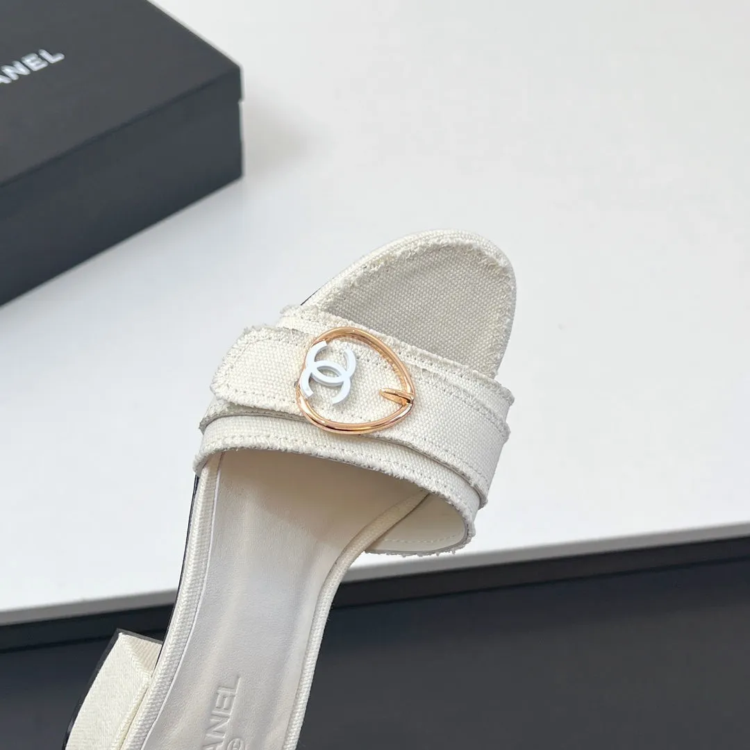 Certified Canvas Fabric Mule White Sandals 149437 CHANEL In Bluetooth-enabled