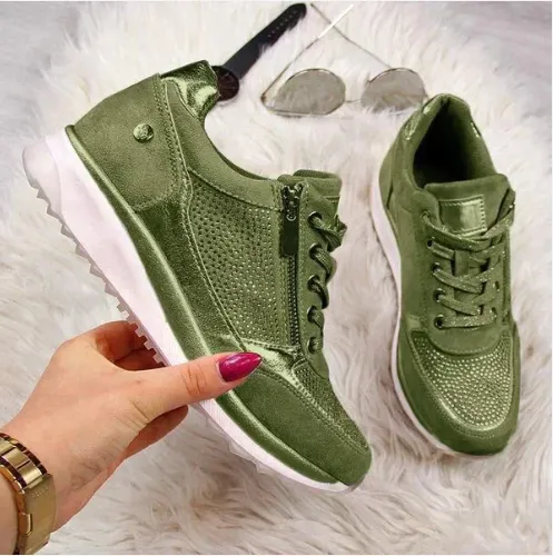 Demetra – stylish non-slip sneaker