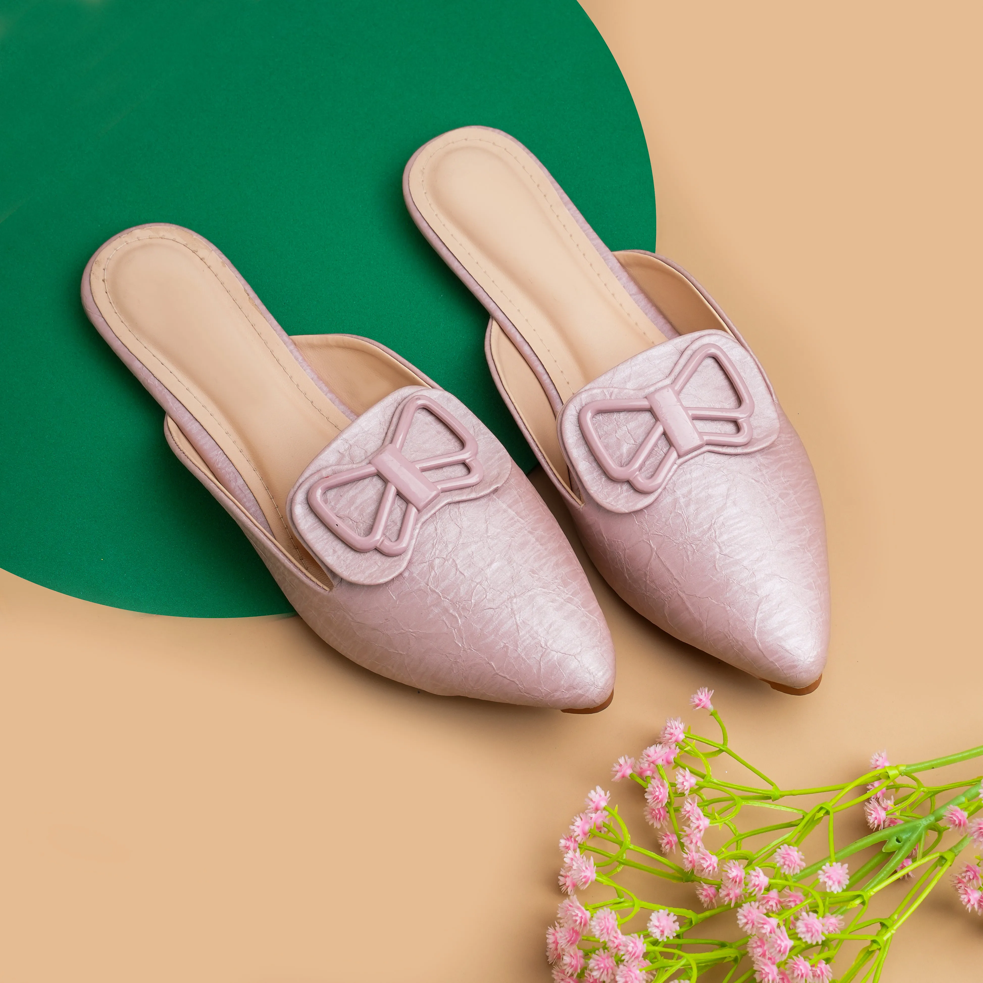 Dove Delight Mule With Bow - Gray