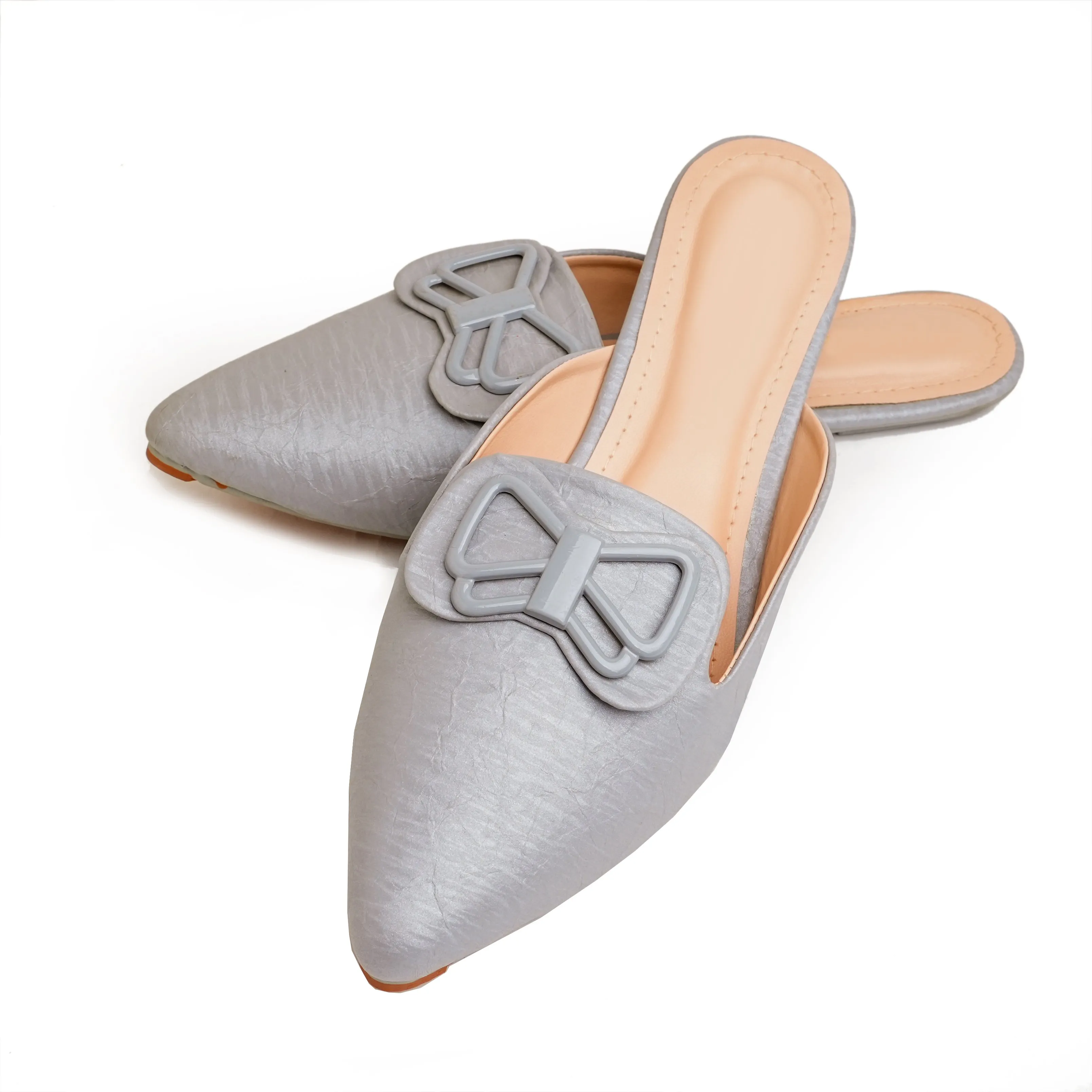 Dove Delight Mule With Bow - Gray
