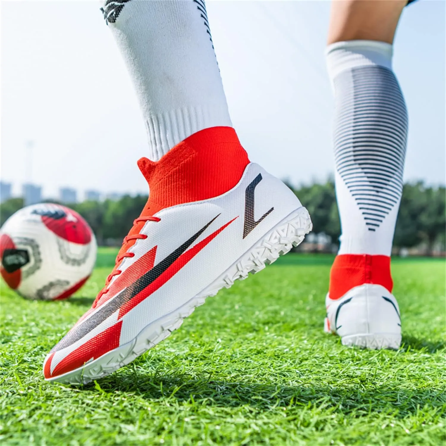 DRESER Competitive Adult Football Shoes Men's and Women's Outdoor Football Shoes Track and Field Turf World Team Non-Slip Shoes Running Sports Lightweight Breathable Non-Slip Shock-Absorbing Shoes