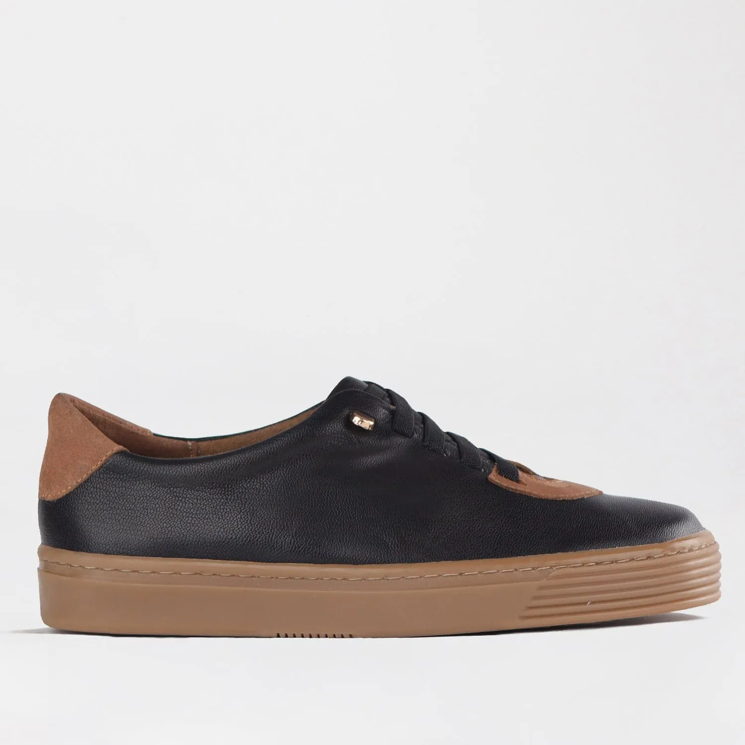 Elasticated lace-up Sneaker with Removable Footbed in Black/Tobacco - 12843