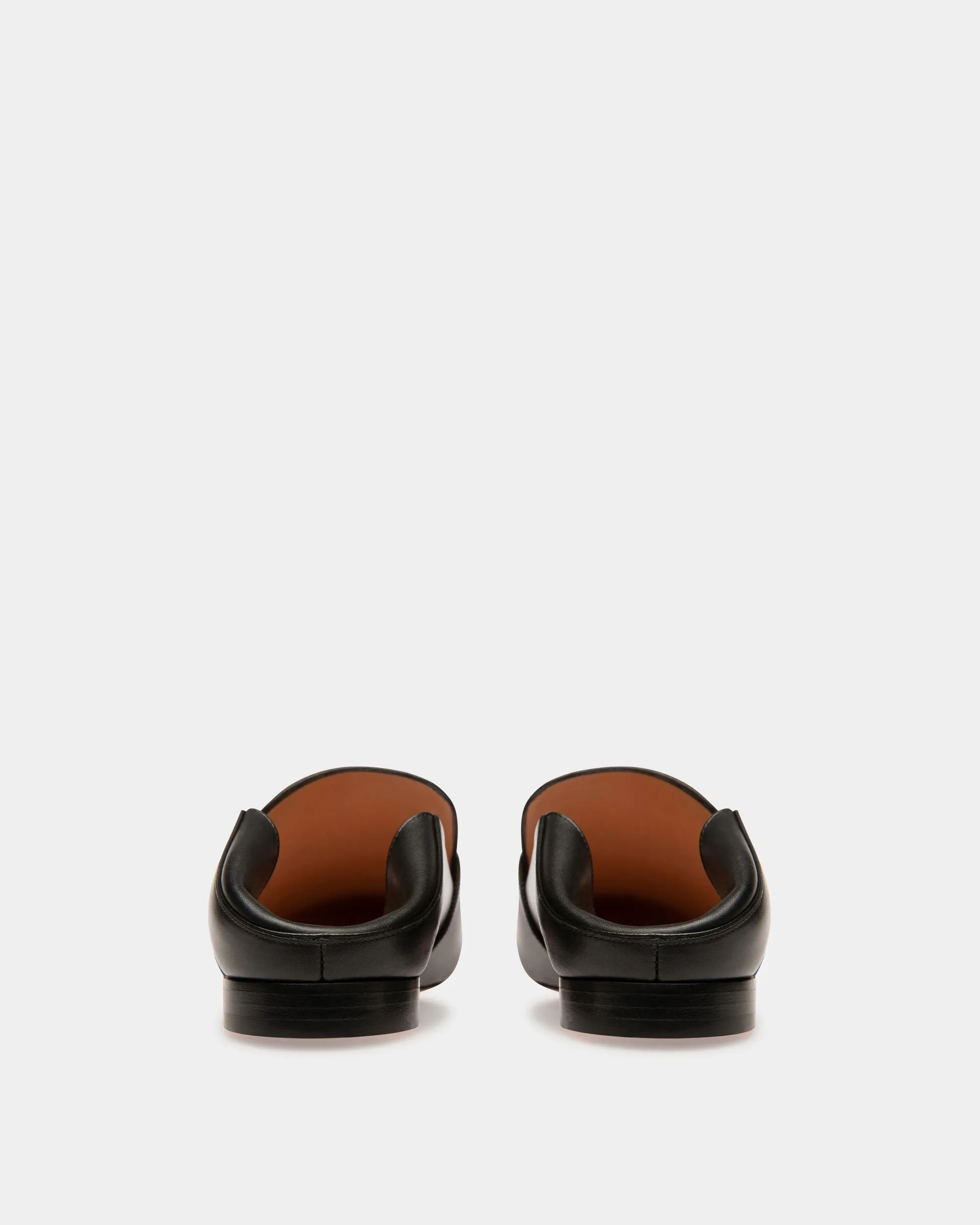 Janelle Leather Loafers In Black