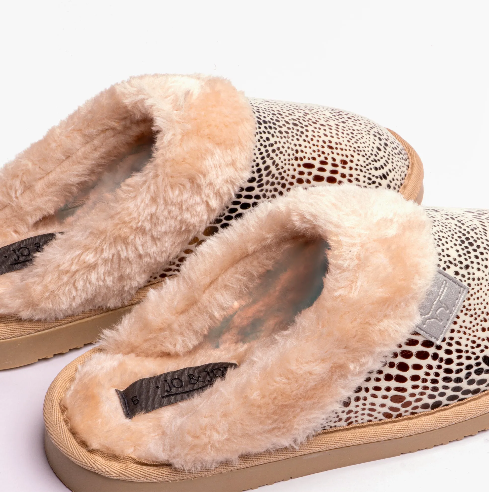 Jo & Joe MOSAIC Womens Slippers Cream