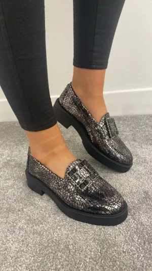 LISA PEWTER