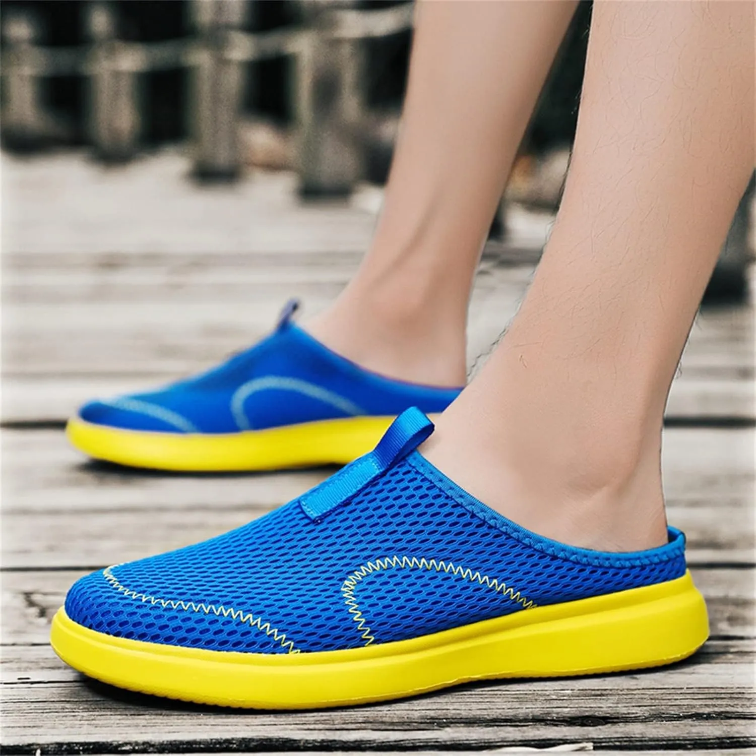 Men's Slip Shoes Fashion Summer Men Casual Shoes Breathable Mesh Shallow Wear Lightweight Casual Half Slippers
