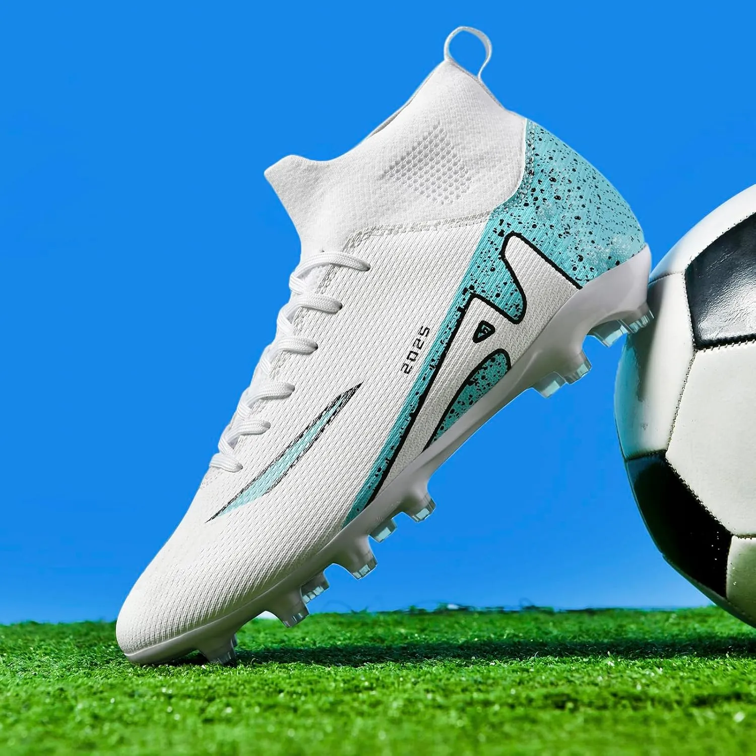 Men's Soccer Shoes Football Cleats High-Tops Lace-Up Non-Slip Spikes Indoor Outdoor Sports Athletic Baseball Lacrosse Sneaker