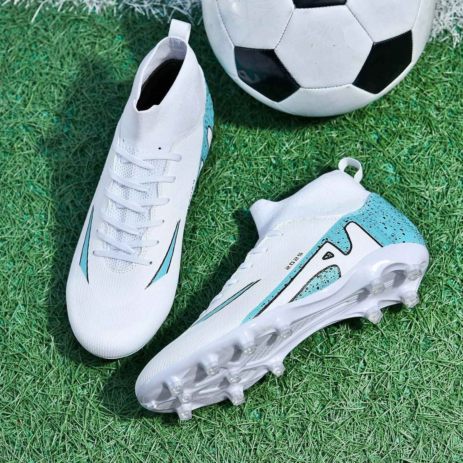 Men's Soccer Shoes Football Cleats High-Tops Lace-Up Non-Slip Spikes Indoor Outdoor Sports Athletic Baseball Lacrosse Sneaker