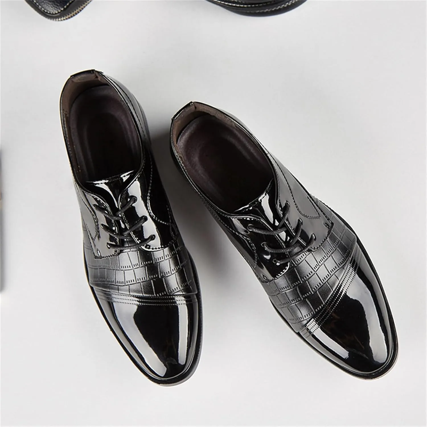 Men's Vintage Patent Leather Cap Toe Two-Tone Dress Shoes Modern Formal Business Lace Up Round Toe Oxford
