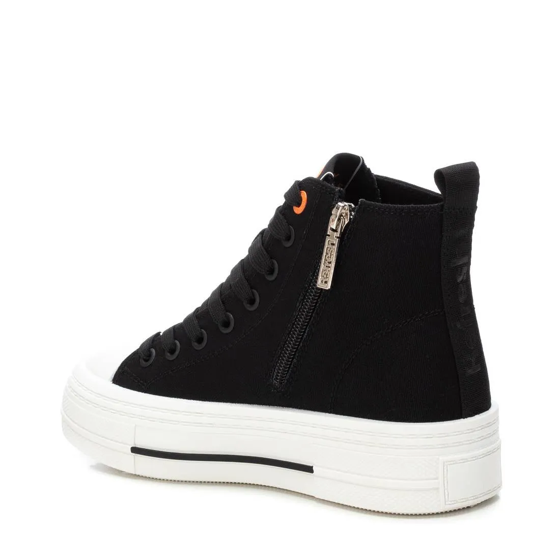 REFRESH WOMEN'S BLACK HI TOP 17281601