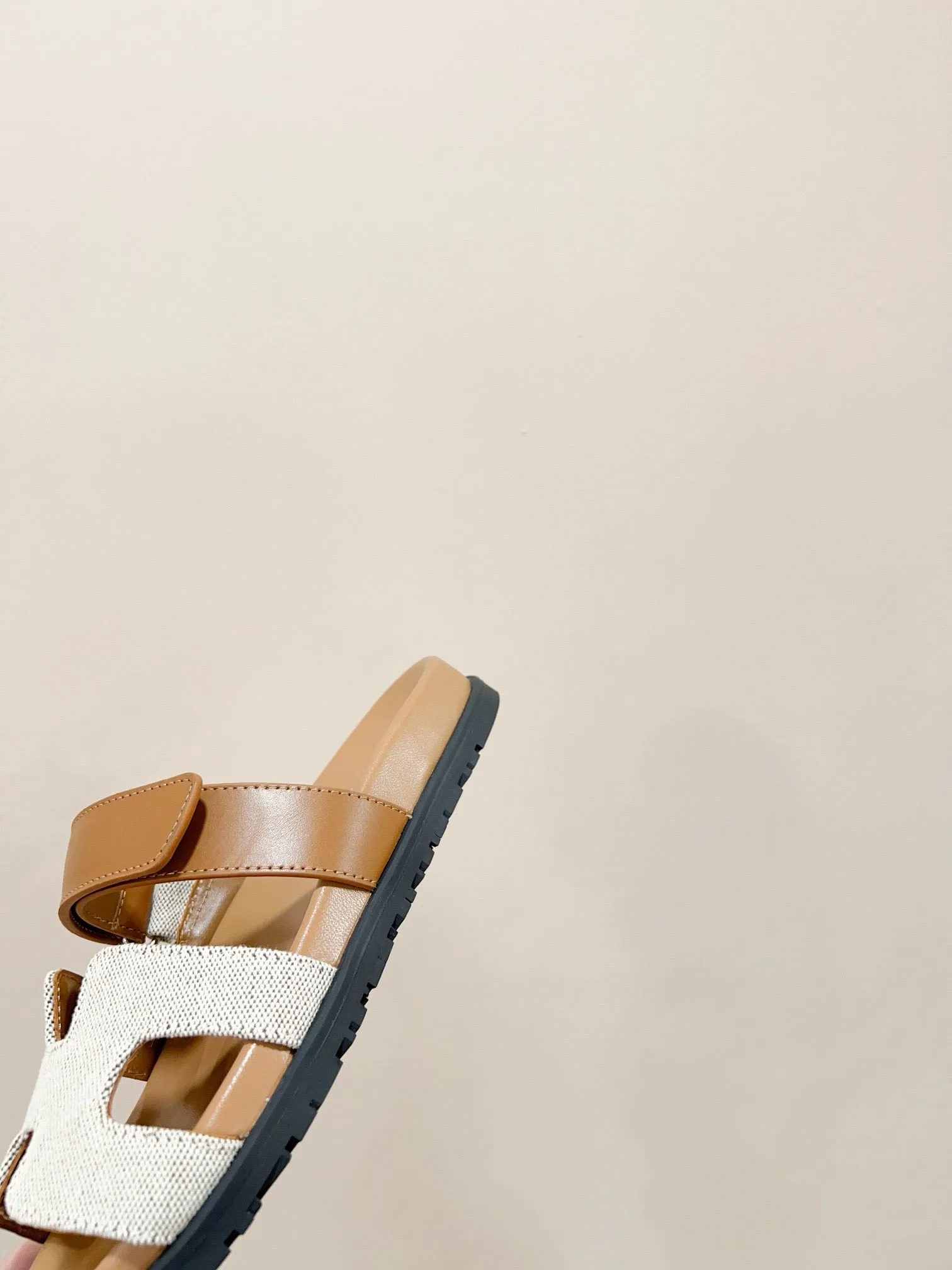 SE1353 H Chypre Sandal / Size4-11