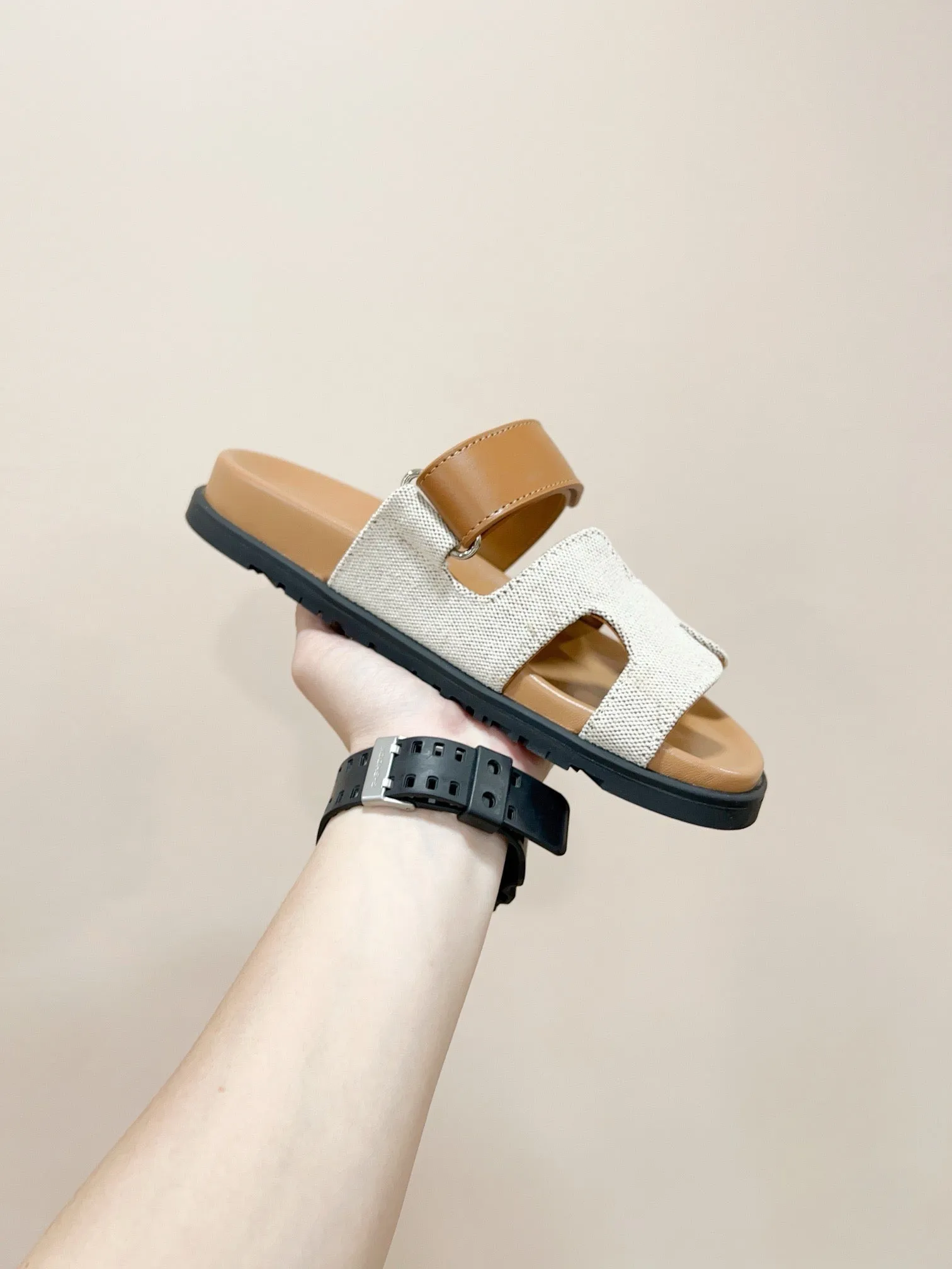 SE1353 H Chypre Sandal / Size4-11