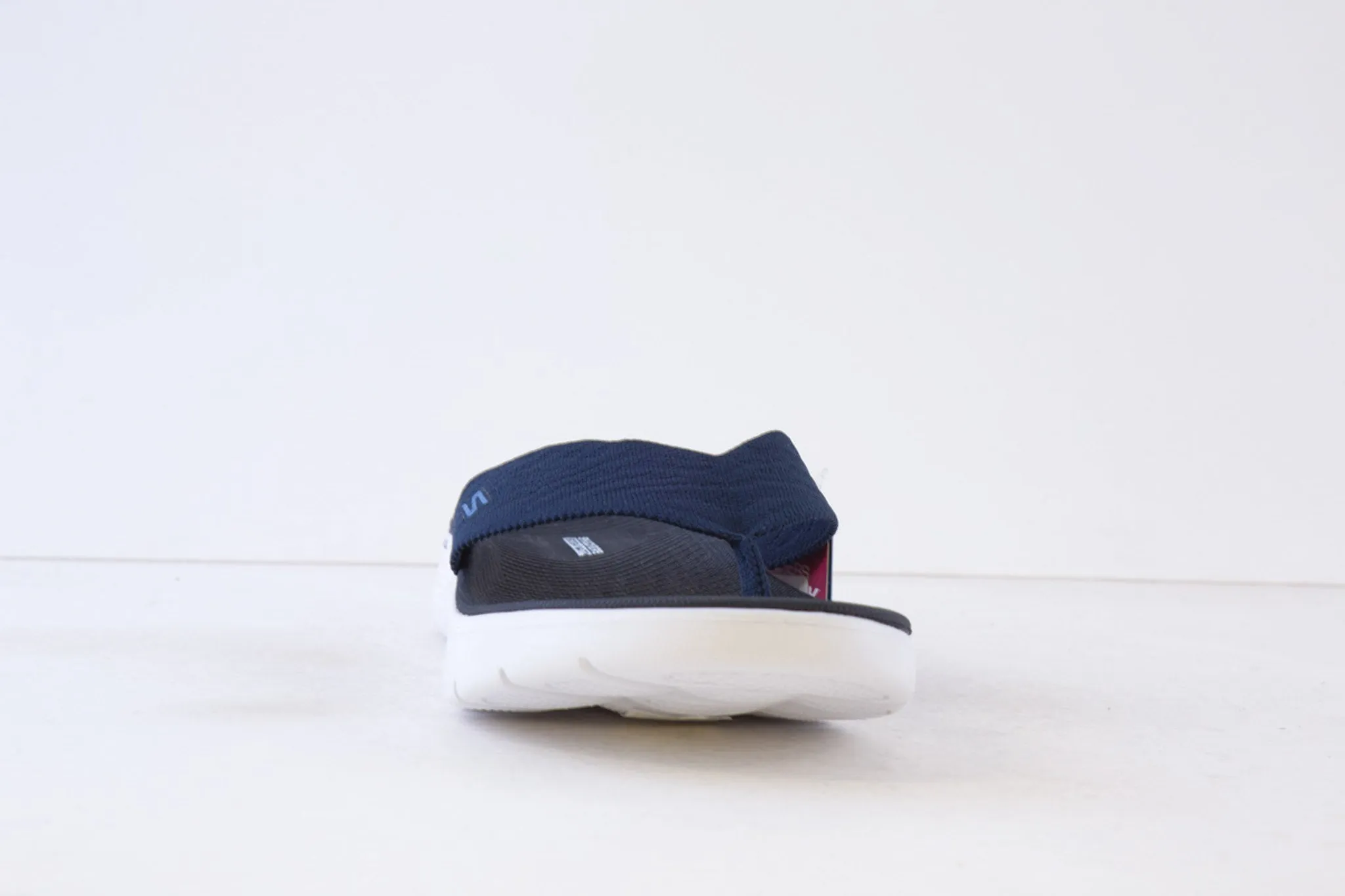 SKECHERS - 141404 GO WALK FLEX SLENDOR TOE-POST MULE - NAVY