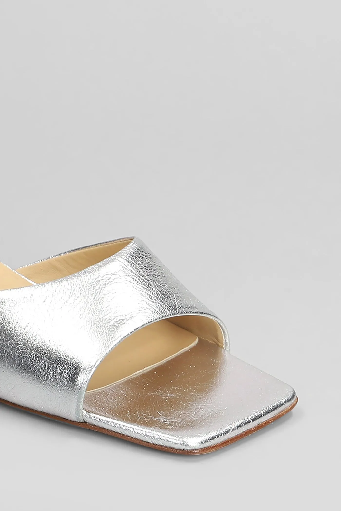 Slipper-Mule in silver leather