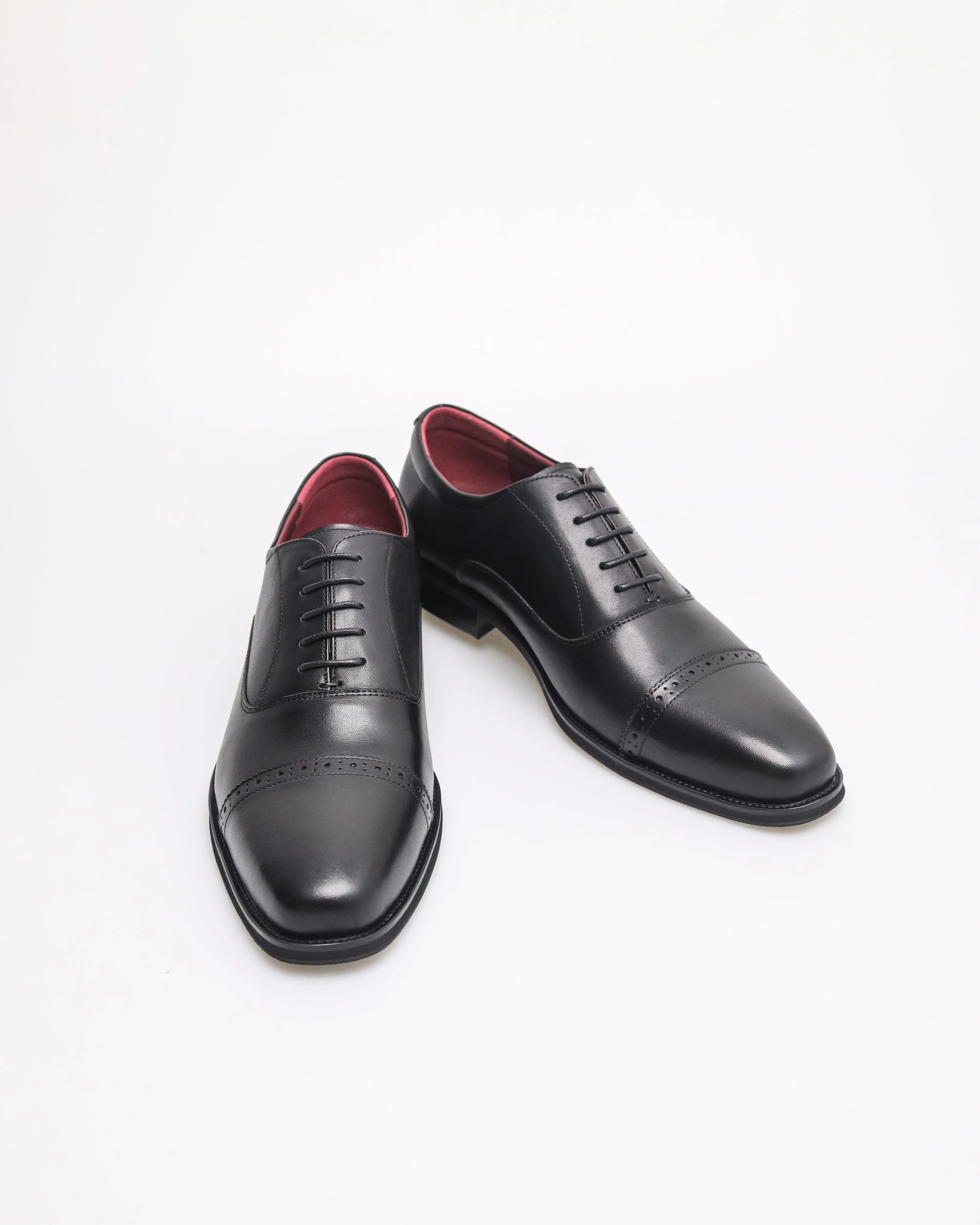 Tomaz HF105 Men's Perforated Cap Toe Oxford