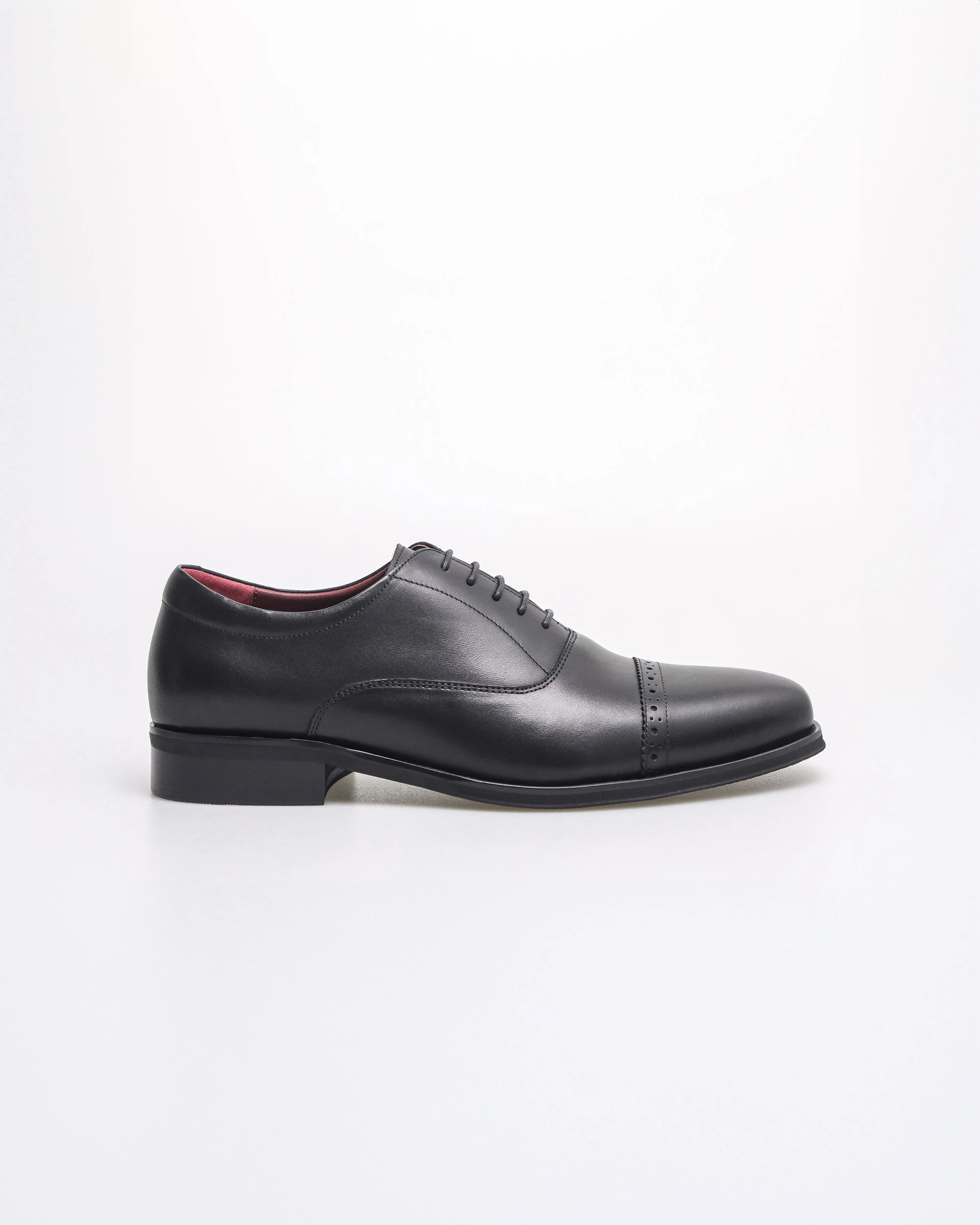 Tomaz HF105 Men's Perforated Cap Toe Oxford