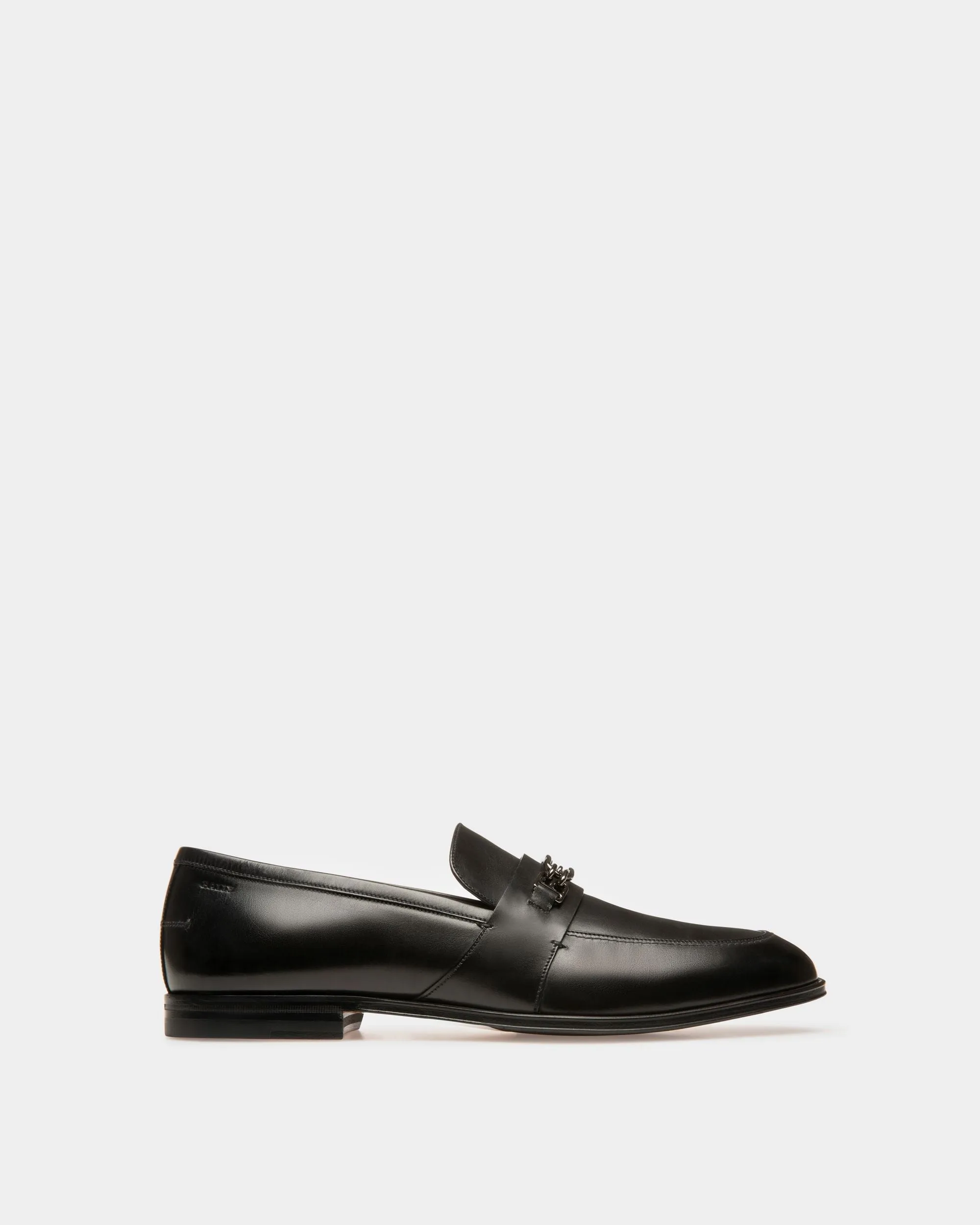 Wesper Leather Loafers In Black