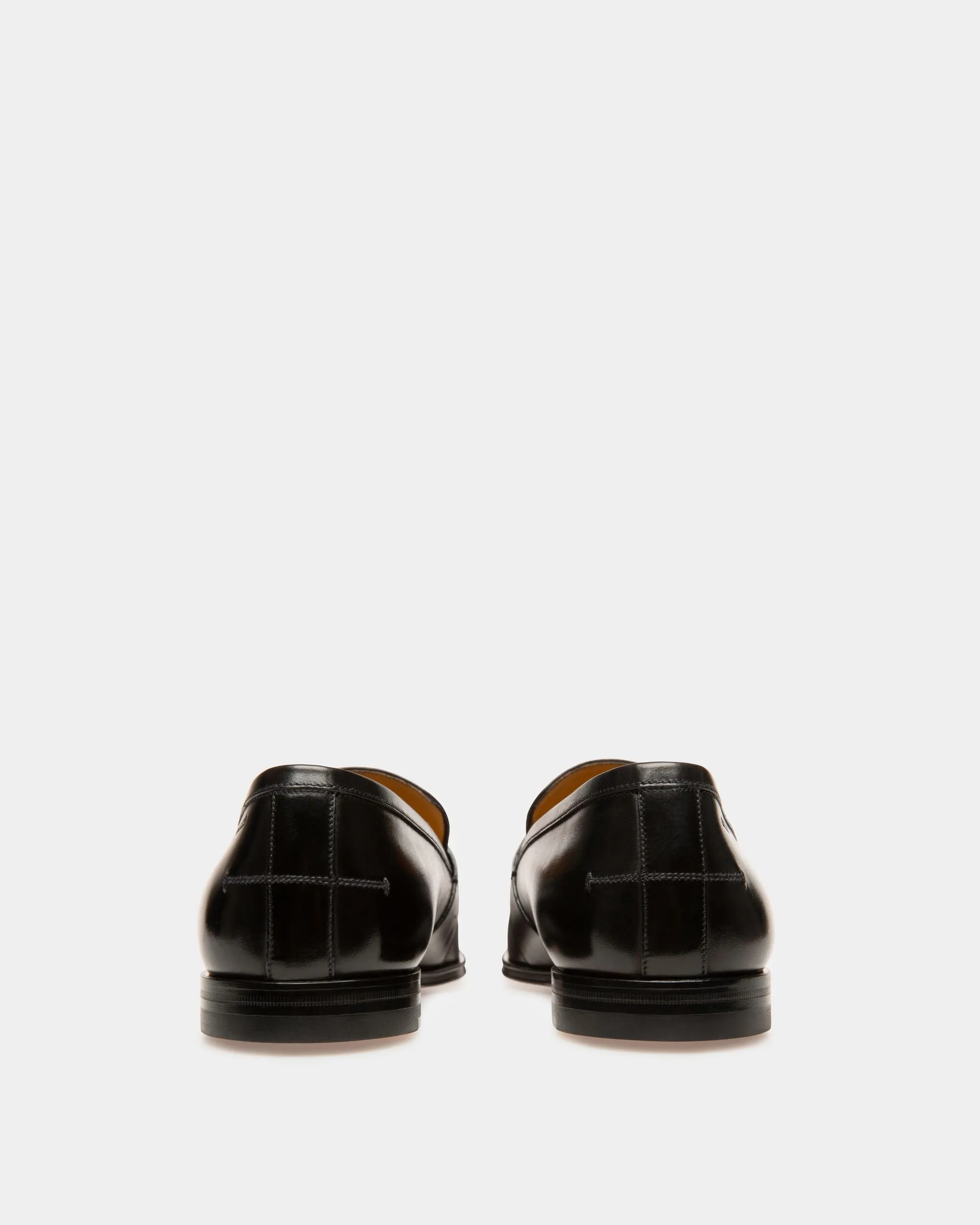 Wesper Leather Loafers In Black