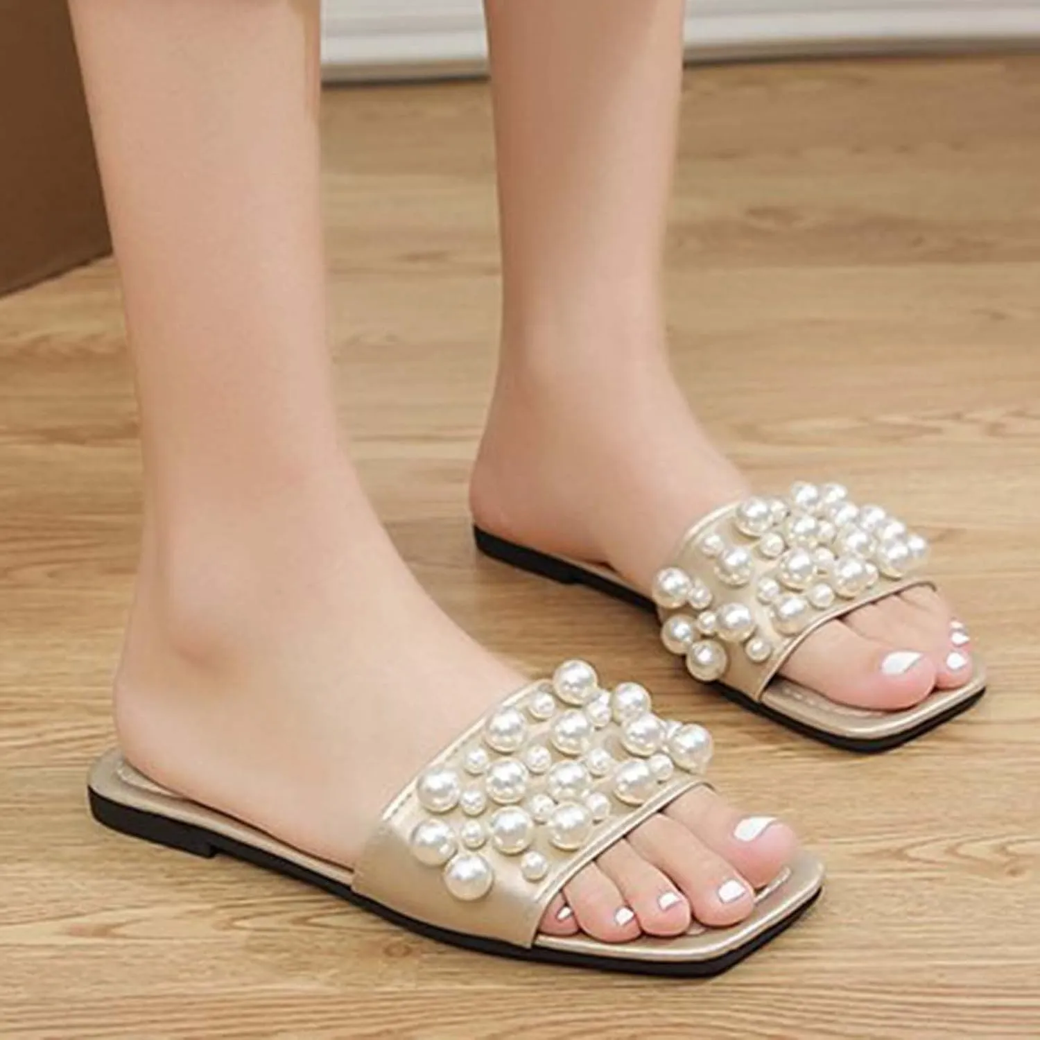 Women's Dressy Flat Sandals Women Slippers Fashionable Summer New Pattern Pearl Decoration Large Flat Beach Shoes
