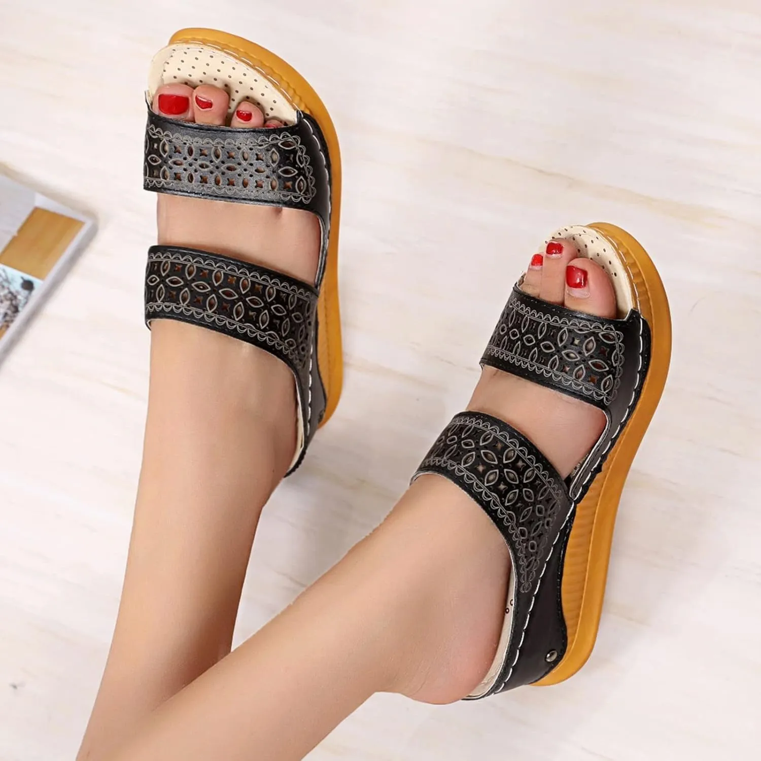 Women's Fashion Slide Sandal And Sandals Fashion Roman Toe Slippers Summer With Hollow Slope Ladies Spring Women's