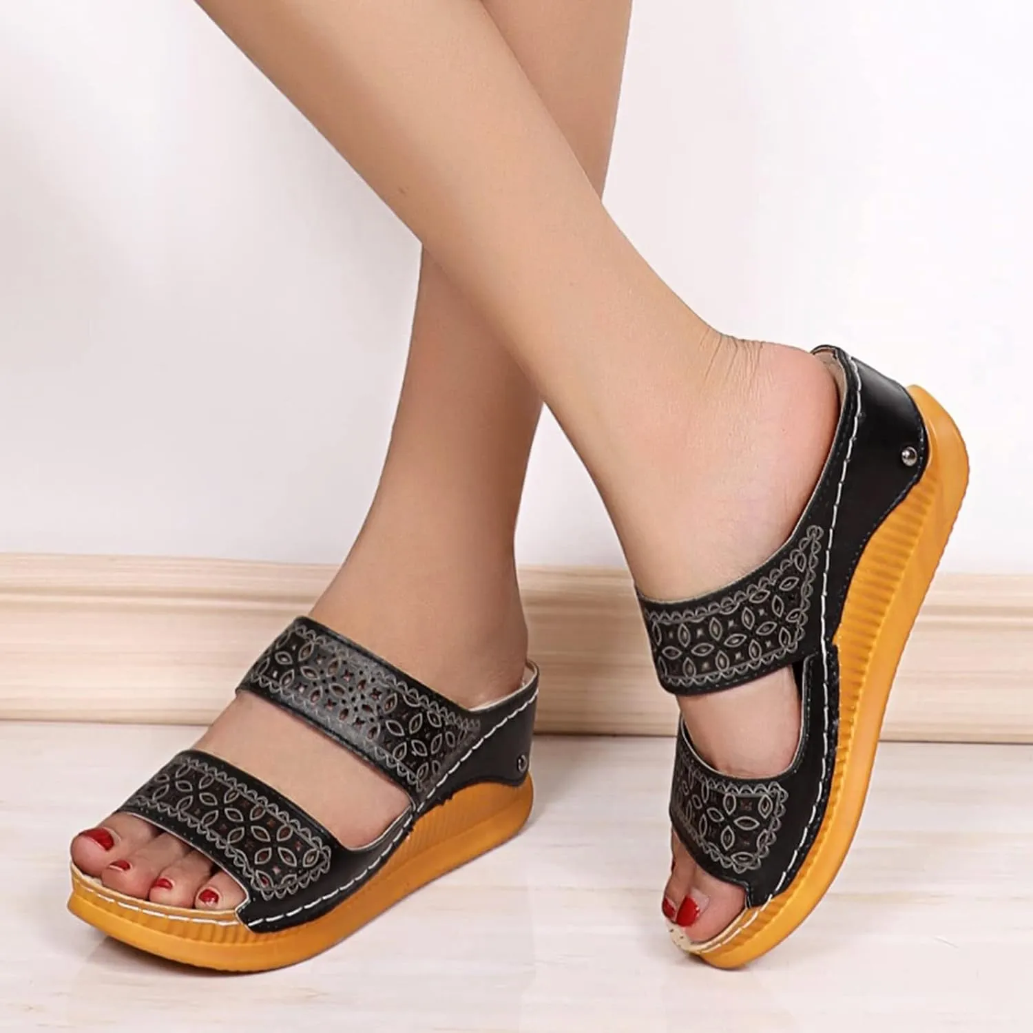 Women's Fashion Slide Sandal And Sandals Fashion Roman Toe Slippers Summer With Hollow Slope Ladies Spring Women's