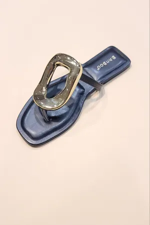 Women's Flat Sandal - TOKEN09