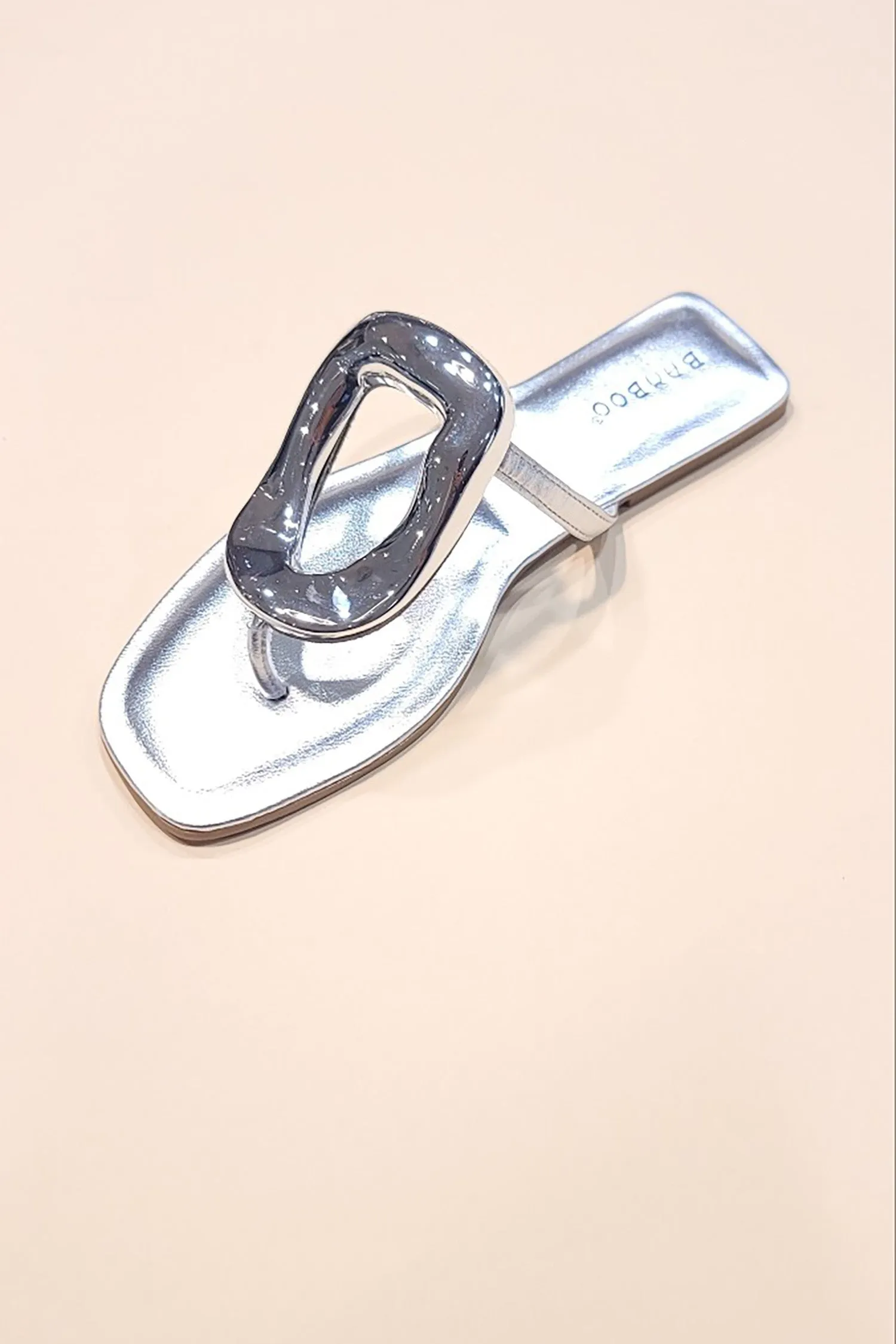 Women's Flat Sandal - TOKEN09