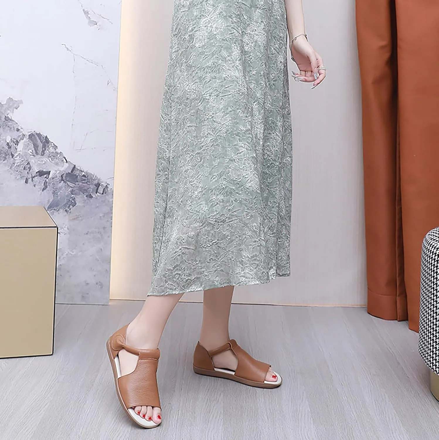 Women's Genuine Leather Round Open Toe Flat Roman Sandals Fashion Hook and Loop Casual Platforms Fisherman Sandals Comfort Softsole Non-Slip Beach Walking Sandal Shoes