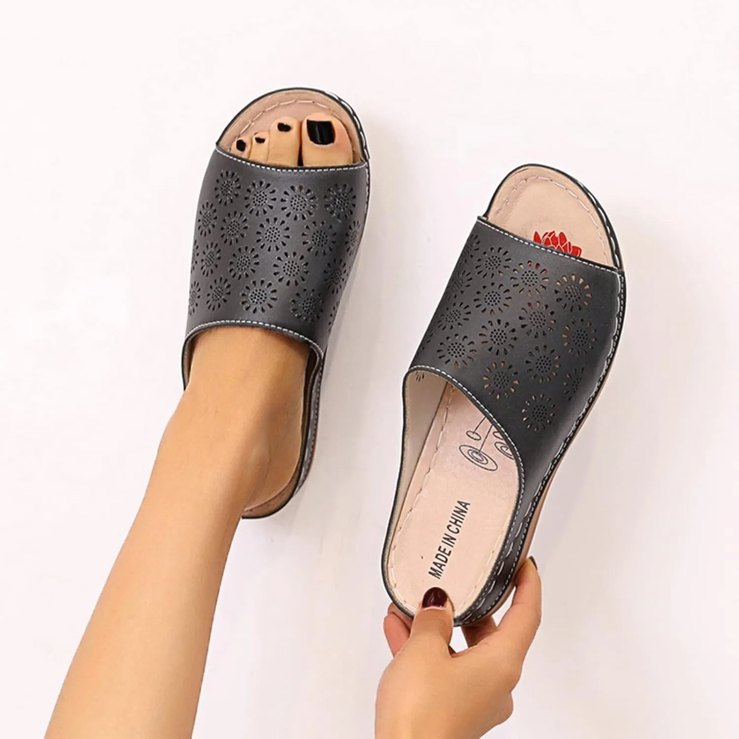 Women's Sandals Dressy Summer Flat Spring Sandals Fashion Slippers Ladies Roman And Hollow Women's
