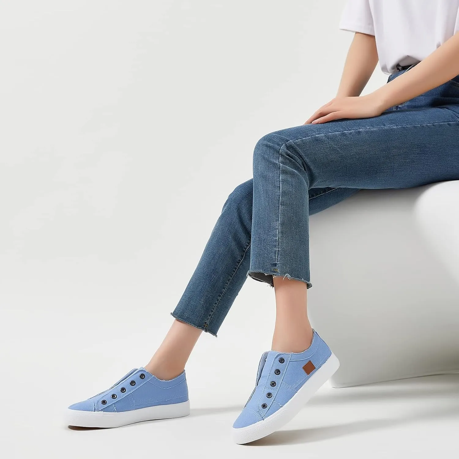 Women's Slip on Shoes Non Slip Fashion Canvas Sneakers Low Top Casual Shoes